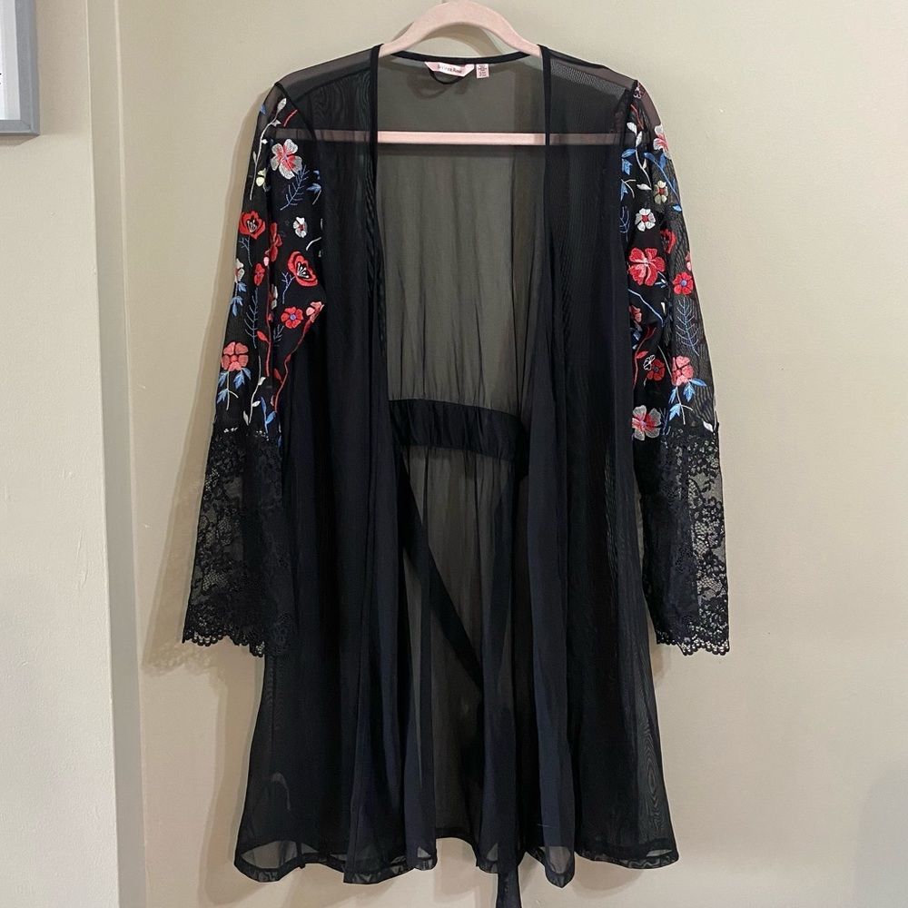 🔔 LA VIEN EN ROSE NIGHTIES/ROBE